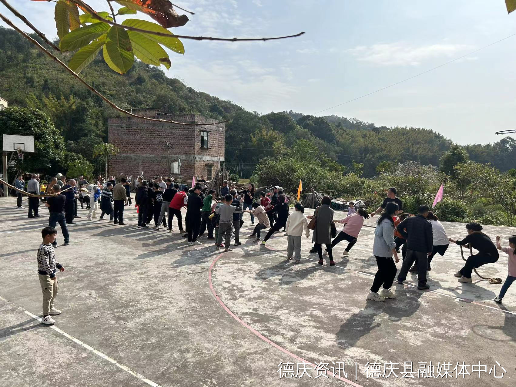 新圩镇乡村文体活动丰富多彩添年味